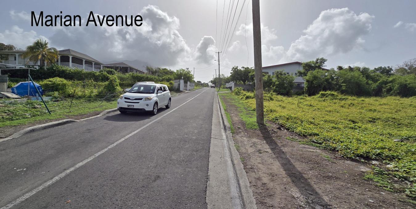 Dual-Access Land – Charlestown