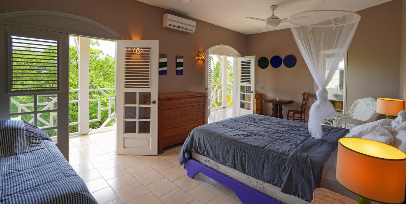 Maison Bougainvilliers