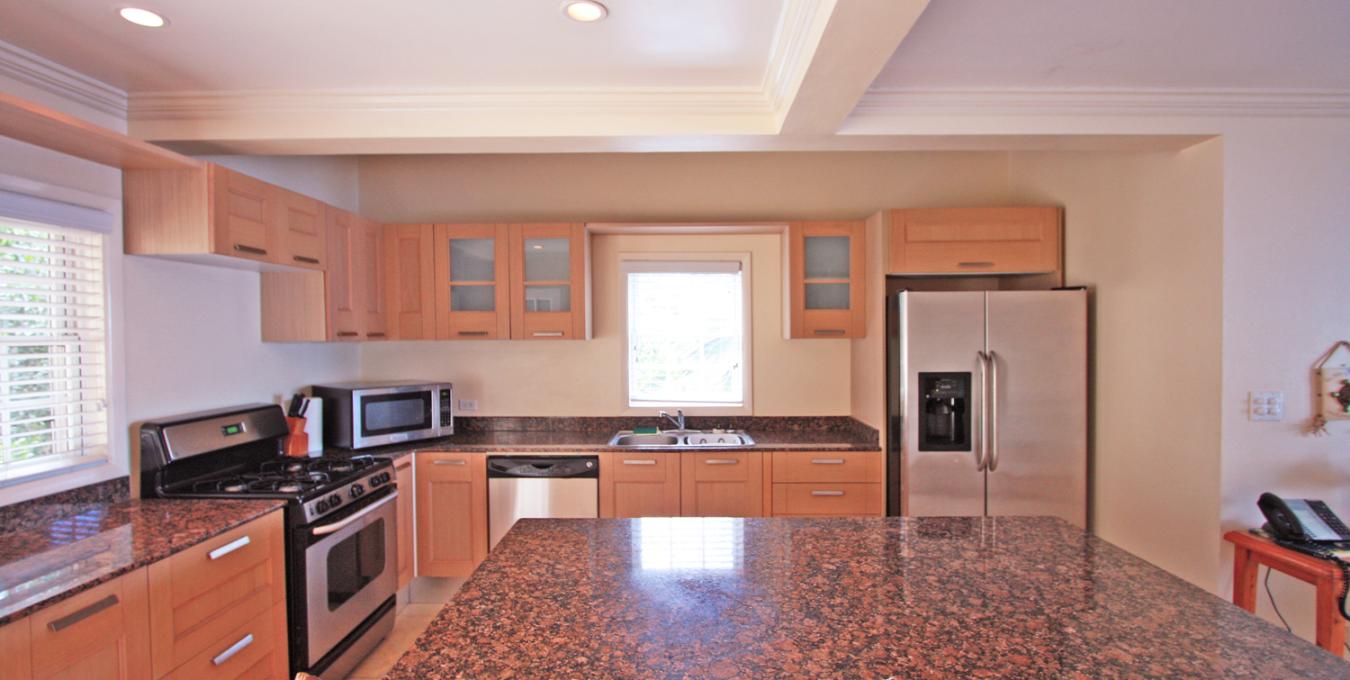 Sea Breeze Condo (1D) Sea Breeze Condo (1D)