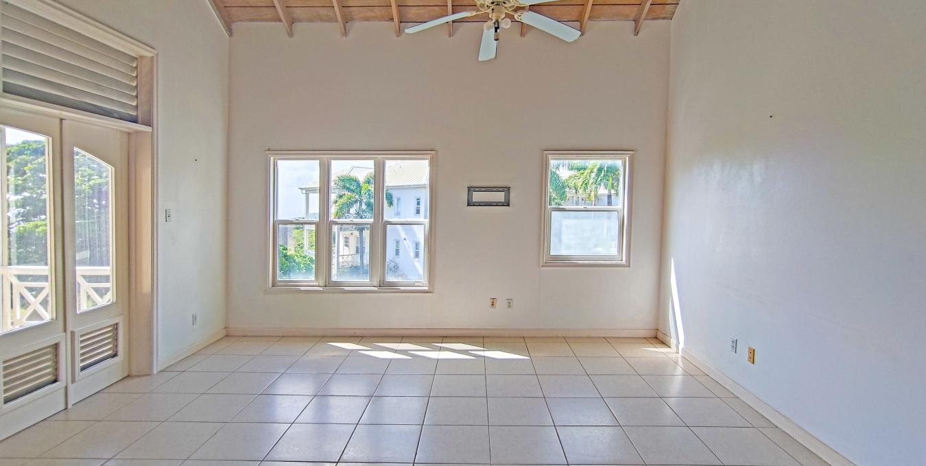 Carino 8A - Hamilton Estate