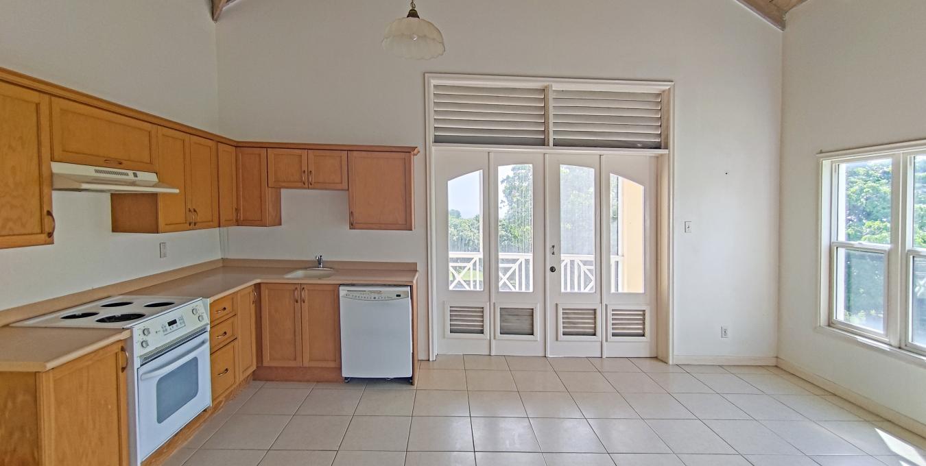 Carino 8A - Hamilton Estate