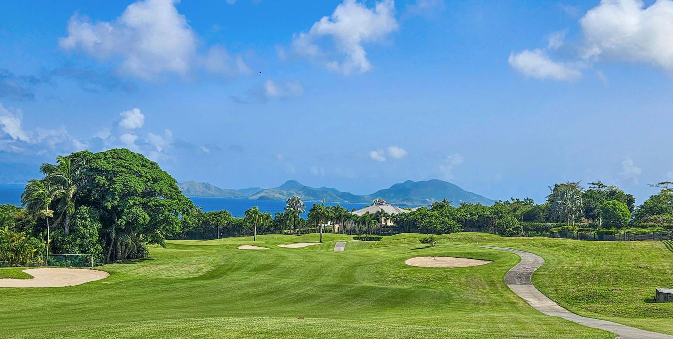 1426 - Four Seasons Resort